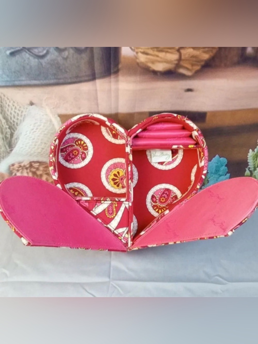 Vera Bradley Heart Jewelry Case with Paisley Lining! Like New!